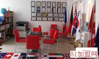 藤上出國留學 專業(yè)、貼心的自費出國留學中介服務專家